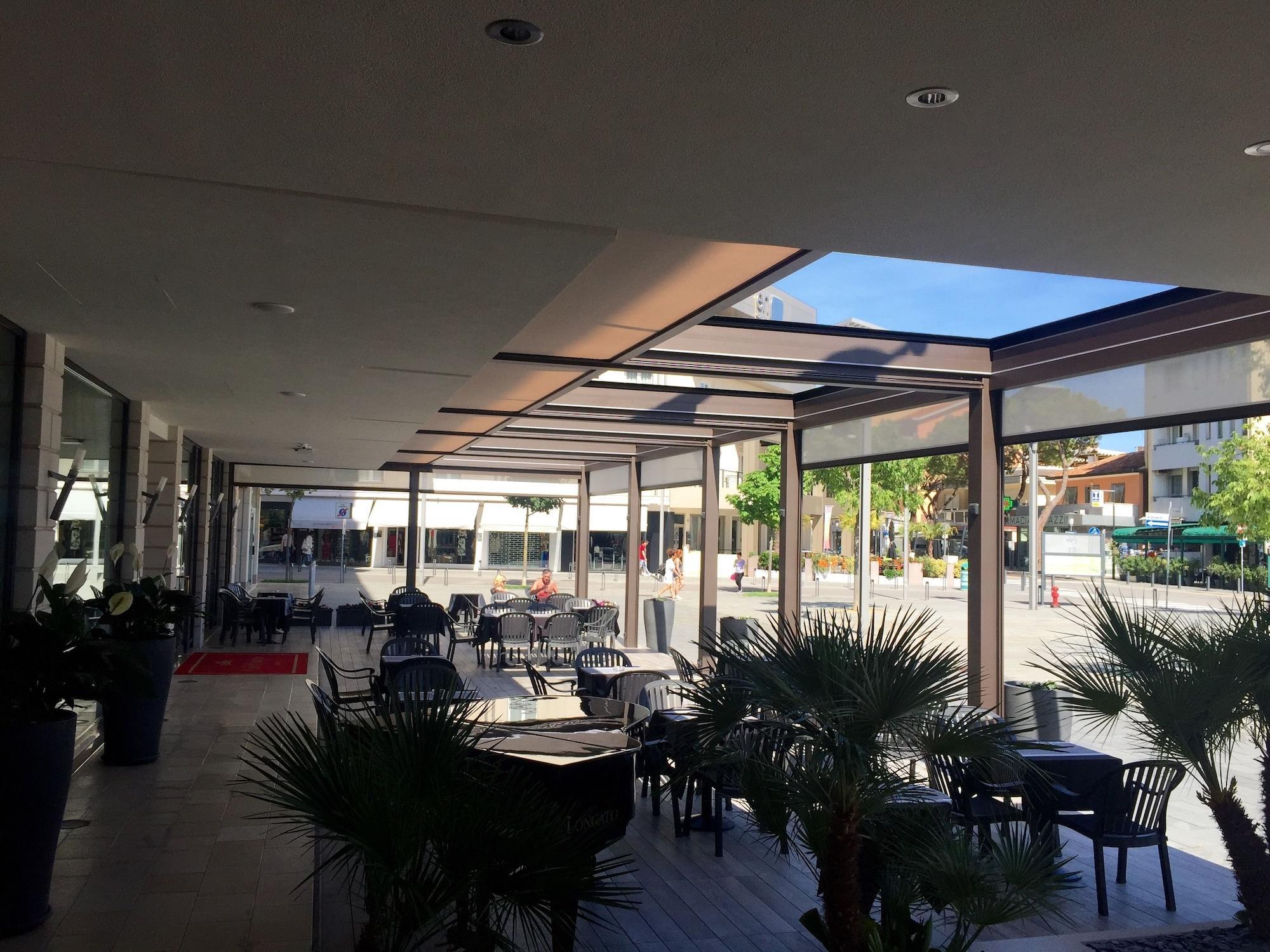 Hotel Principe Palace Lido di Jesolo Exterior photo