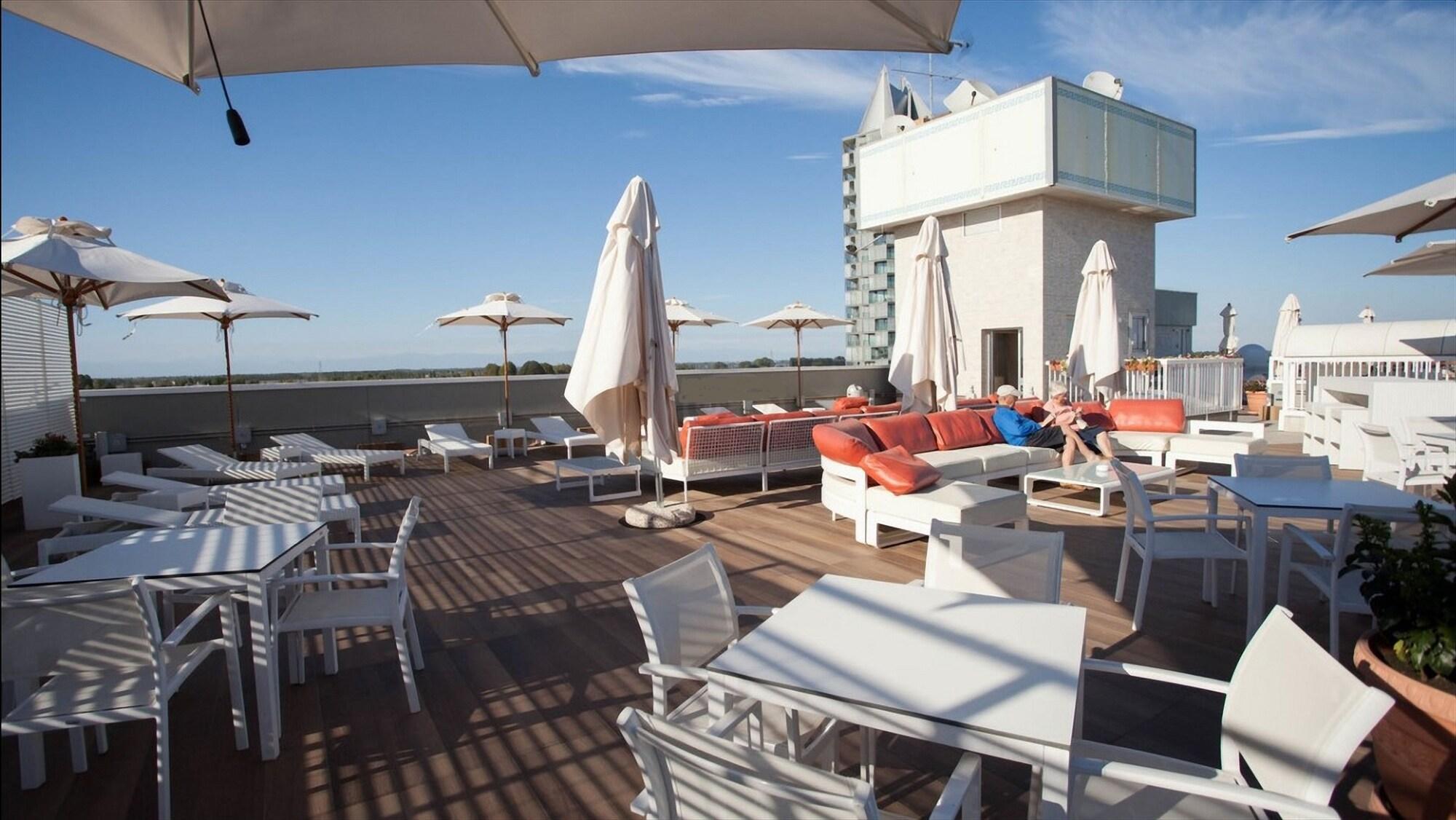 Hotel Principe Palace Lido di Jesolo Exterior photo